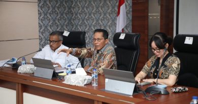 Amsakar-Li Claudia Bentuk Tim Regulasi Perizinan dan Investasi