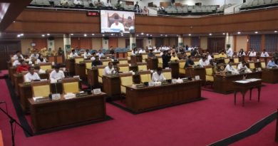 DPRD Batam Gelar Paripurna PenyampaianNota Keuangan Perubahan APBD 2025