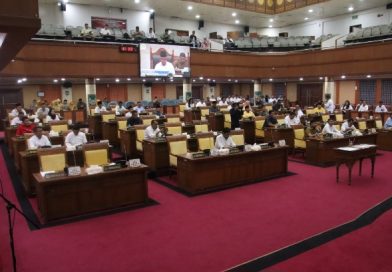 DPRD Batam Gelar Paripurna PenyampaianNota Keuangan Perubahan APBD 2025