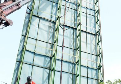 Enam Reklame Dibongkar Di Komplek Nagoya Gateway, Pemko dan BP Batam Revisi Perwako Reklame