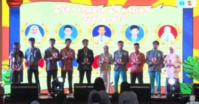 Luarbiasa, Ibnu Arya Suta dan Rekannya dari SMA 1 Tanjungpinang Juara OGG di ITB