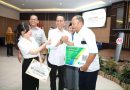 Wako Amsakar – Li Claudia Serahkan Insentif untuk 370 Pendeta Menetap Batam