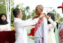 Walikota Batam Amsakar Beri MotivasiPasukan Pengibar Bendera Pusaka