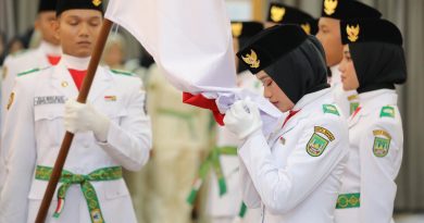Siap Kibarkan Merah Putih, Paskibraka Kota Batam Dikukuhkan