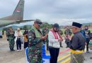 Pangkogabwilhan Letjen TNI Kunto Arief Wibowo, Kunjungi Lanudal Matak Anambas Naik Motor Trail