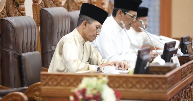 Walikota Batam Amsakar Bebaskan Denda PBB-P2 Sambut HUT ke-80 RI