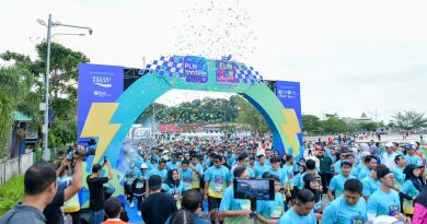 Ribuan Peserta Meriahkan PLN Mobile Fun Run 2025, Gubernur Ansar Lepas Start dari Tugu Sirih