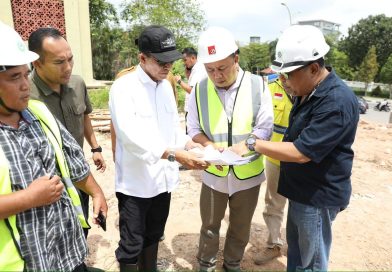 Walikota Batam Amsakar Gesa Pembangunan Masjid Agung Raja Hamidah