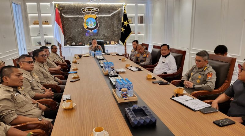 Tingkatkan Silaturahmi, Bersama Menangkal Hoaks