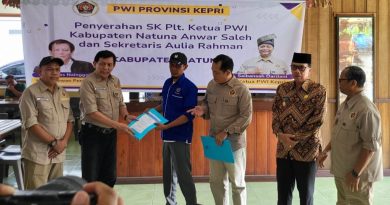 SK Plt PWI Natuna Diserahkan, PWI Kepri Janji Perkuat Kapasitas Wartawan Perbatasan