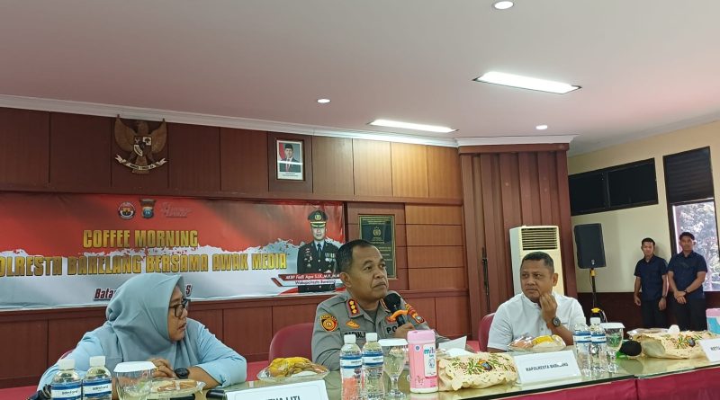 Bangun Sinergi dan Keterbukaan Informasi, Kapolresta Barelang Gelar Coffee Morning Bersama Insan Pers