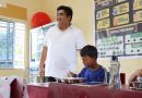 Bupati Bintan Roby Senyum Ceria Melihat Siswa SD Melahap MBG