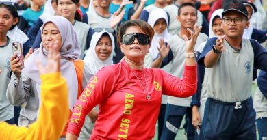 Semangat Pagi Bersama Erlita Amsakar: Ribuan Warga Padati Senam Sehat Kota Batam 2025