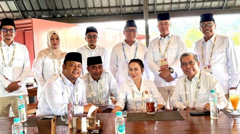 Gerindra Kepri Dapat Suntikan Semangat Baru, Prabowo: Jangan Lelah Berjuang untuk Rakyat dan Bangsa!