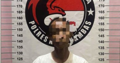 Terciduk di Balik Meja Kerja: Saat Camat Siantan Tengah Tumbang karena Sabu