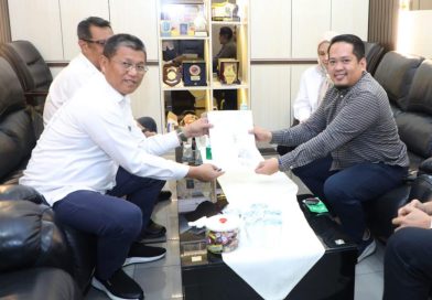 Pemko Batam Terima Akta Penyerahan Hak Lahan PSU Perumahan dari Pengembang