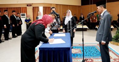 Lantik Kadisdukcapil Baru, Walikota Batam Amsakar: Layani Warga dengan Cepat dan Baik