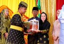Amsakar-Li Claudia Hadiri Penganugerahan Gelar Datok Seri Diwangsa Wira Perdana untuk Ketua MPR RI