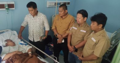 Solidaritas Tanpa Batas, Pengurus SMSI Kepri Besuk Mutiasih Pasca Operasi