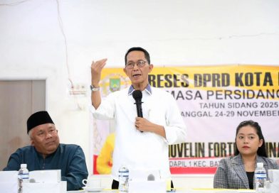 Ajak Warga Aktif Sampaikan Aspirasi saat Reses DPRD, Amsakar: Pembangunan Harus Lahir dari Suara Masyarakat Ajak Warga Aktif Sampaikan Aspirasi saat Reses DPRD, Amsakar: Pembangunan Harus Lahir dari Suara Masyarakat