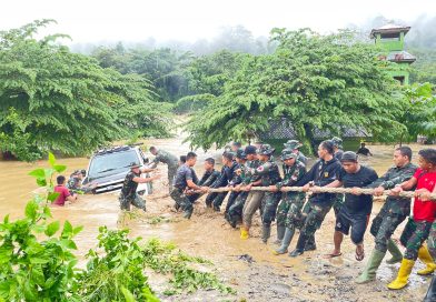 TNI Gerak Cepat di Aceh: Evakuasi, Bantuan Logistik, dan Posko Kesehatan Dimaksimalkan