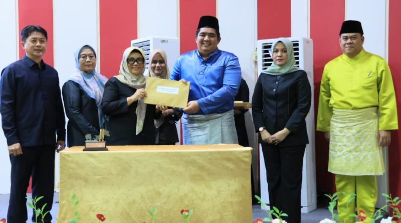 Bupati Bintan Roby Sampaikan RAPBD 2026 Rp1,022 Triliun