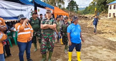 Letjen Kunto Komandoi Penanganan Banjir, BMS, Starlink, dan Logistik Digulirkan Nonsetop