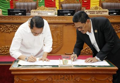 Perda Kota Layak Anak Disahkan, Batam Perkuat Perlindungan dan Pemenuhan Hak Anak Perda Kota Layak Anak Disahkan, Batam Perkuat Perlindungan dan Pemenuhan Hak Anak