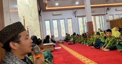 Menanam Cahaya Alqur’an Sejak Dini, TPQ Namirah Bagikan Rapor Semester I
