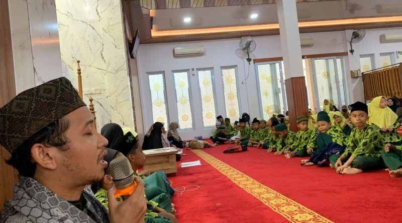 Menanam Cahaya Alqur’an Sejak Dini, TPQ Namirah Bagikan Rapor Semester I