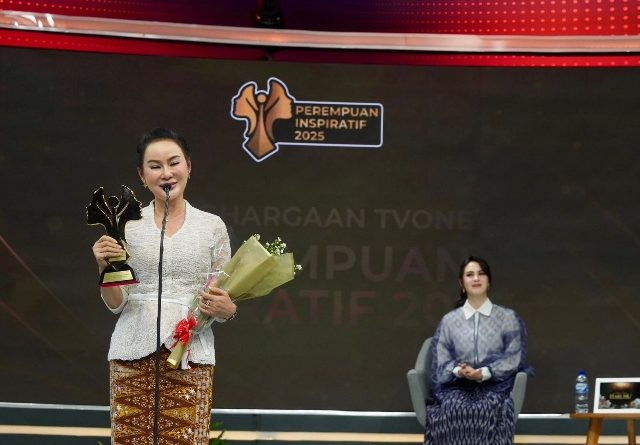 Wakil Kepala BP Batam Raih Penghargaan Perempuan Inspiratif dan Wonder Mom Awards 2025
