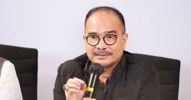 Perspektif Kemanusiaan, Kerakyatan, Keadilan, Kedamaian, Kesejahteraan, Keutuhan Ciptaan : Agenda Peradaban Pembangunan Kawasan Barat, Tengah, Timur Indonesia