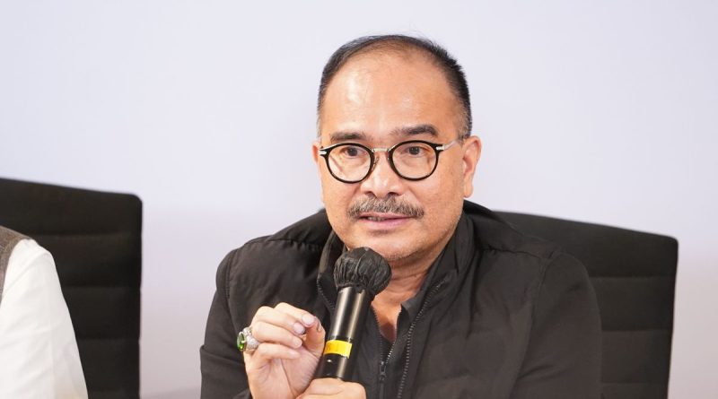 Perspektif Kemanusiaan, Kerakyatan, Keadilan, Kedamaian, Kesejahteraan, Keutuhan Ciptaan : Agenda Peradaban Pembangunan Kawasan Barat, Tengah, Timur Indonesia Perspektif Kemanusiaan, Kerakyatan, Keadilan, Kedamaian, Kesejahteraan, Keutuhan Ciptaan : Agenda Peradaban Pembangunan Kawasan Barat, Tengah, Timur Indonesia