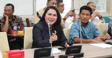 Anggota DPRD Batam Ikut Sosialisasi Kamus Pokir