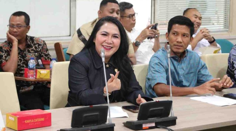 Anggota DPRD Batam Ikut Sosialisasi Kamus Pokir