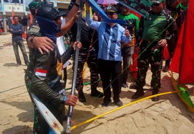 Saat Bohari Dipeluk Letjen Kunto Arief Wibowo, Jong Melayu Menjadi Cerita Bangsa