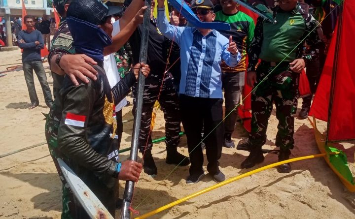 Saat Bohari Dipeluk Letjen Kunto Arief Wibowo, Jong Melayu Menjadi Cerita Bangsa