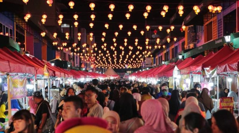 Ketika Lampion Menyapa Baju Kurung: Harmoni Melayu–Tionghoa Menyambut Imlek Kuda Api di Tanjungpinang