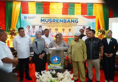 Fiven Sumanti Dorong Peningkatan PAD dan Pelayanan Publik di Musrenbang Toapaya Fiven Sumanti Dorong Peningkatan PAD dan Pelayanan Publik di Musrenbang Toapaya
