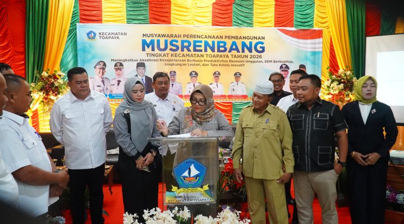 Fiven Sumanti Dorong Peningkatan PAD dan Pelayanan Publik di Musrenbang Toapaya Fiven Sumanti Dorong Peningkatan PAD dan Pelayanan Publik di Musrenbang Toapaya