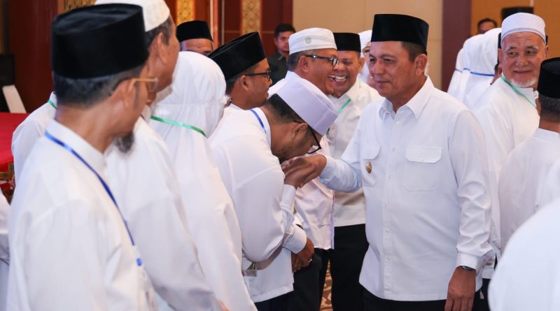 Gubernur Kepri Lantik PW IPHI dan PW MTP-IPHI 2025–2030, Perkuat Peran Haji Mabrur Sepanjang Hayat Gubernur Kepri Lantik PW IPHI dan PW MTP-IPHI 2025–2030, Perkuat Peran Haji Mabrur Sepanjang Hayat
