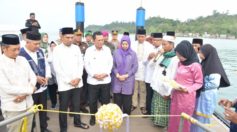 Dermaga Apung Jagoh: Harapan Baru di Ujung Laut Lingga