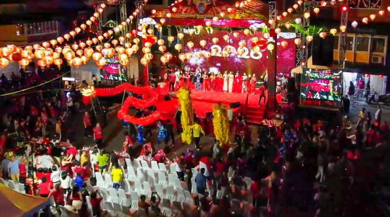 Gubernur Ansar Hadiri Malam Penyambutan Imlek Kuda Api 2577/2026 Bersama Ribuan Warga di Kota Tua Tanjungpinang