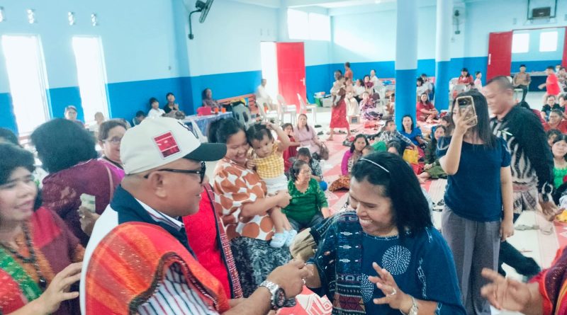 Walikota Tanjungpinang Lis Hadiri Pesta Bonataon Naipospos