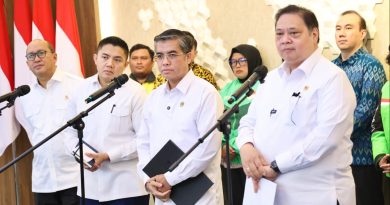 Menaker: THR Tak Bisa Dicicil, Wajib Dibayar Penuh