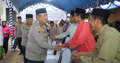 HUT Ke-21, Polda Kepri Hadirkan Kepedulian Lewat Baksos dan Safari Ramadan di Sembulang