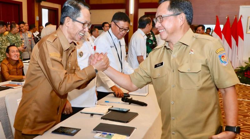 Kendalikan Inflasi Jelang Idulfitri, Pemko Batam Intensifkan Operasi Pasar Murah Kendalikan Inflasi Jelang Idulfitri, Pemko Batam Intensifkan Operasi Pasar Murah