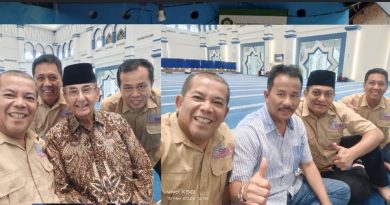 Ismeth Abdullah dan Muhammad Rudi Bertemu di Masjid Agung Raja Hamidah, Ngobrol Santai dengan Pengurus SMSI Kepri