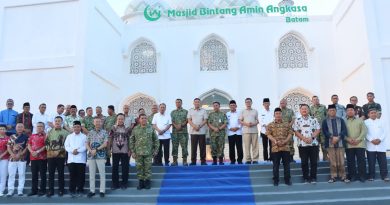 Kapolda Kepri Hadiri Peresmian Masjid Baitul Amin Angkasa di Lanud Hang Nadim Batam
