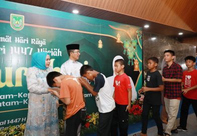 Silaturahmi Idulfitri Wako Batam Digelar Sederhana, Amsakar Komit Pererat Kebersamaan Dengan Bersahaja